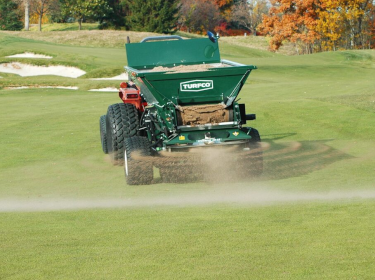 Turfco CR-15 Topdresser og Material Handler